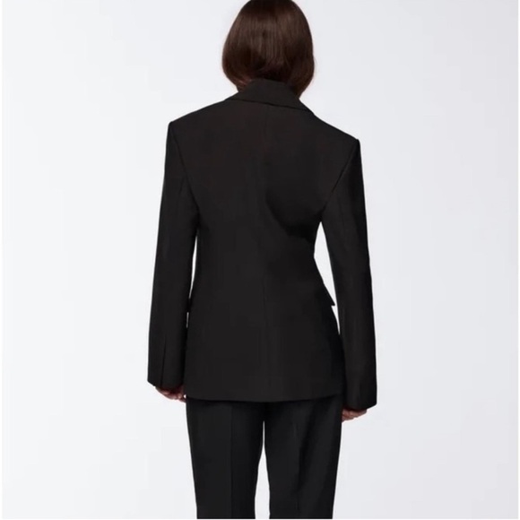 NWT ZARA
Double Breasted Blazer - Picture 2 of 4